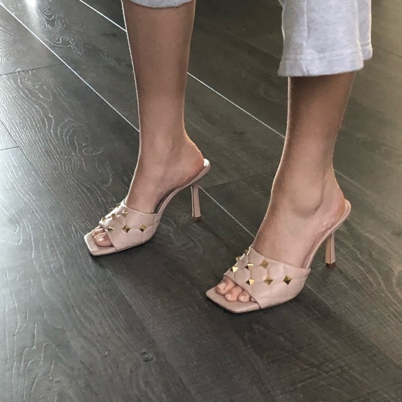 Swankstudded slide heels 💓💓 - Picture 11 of 12